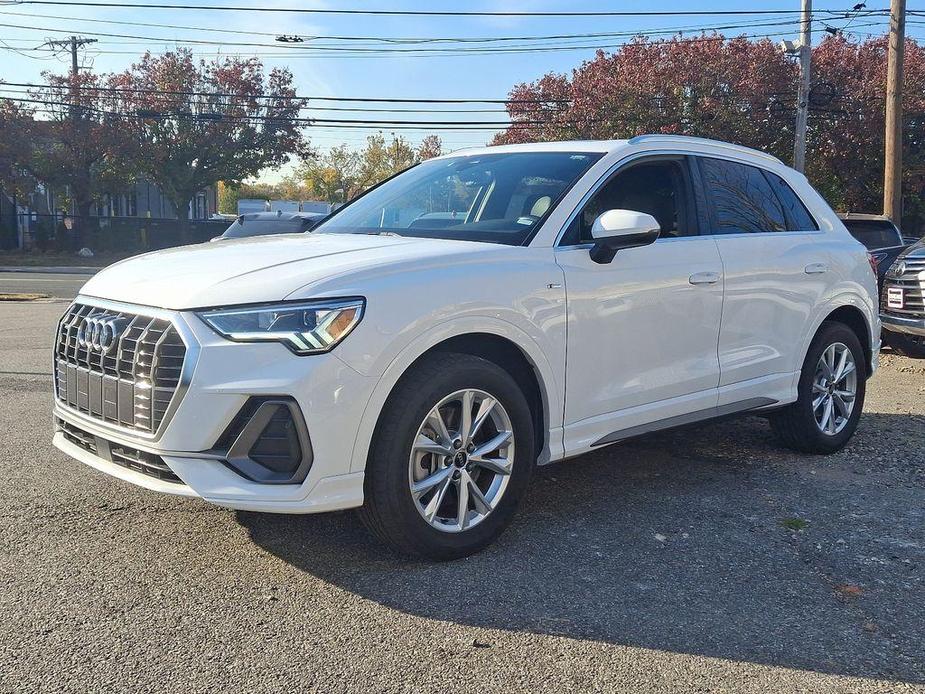 used 2024 Audi Q3 car, priced at $33,500