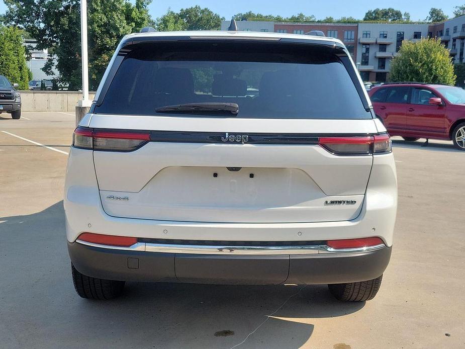 used 2023 Jeep Grand Cherokee car, priced at $28,500