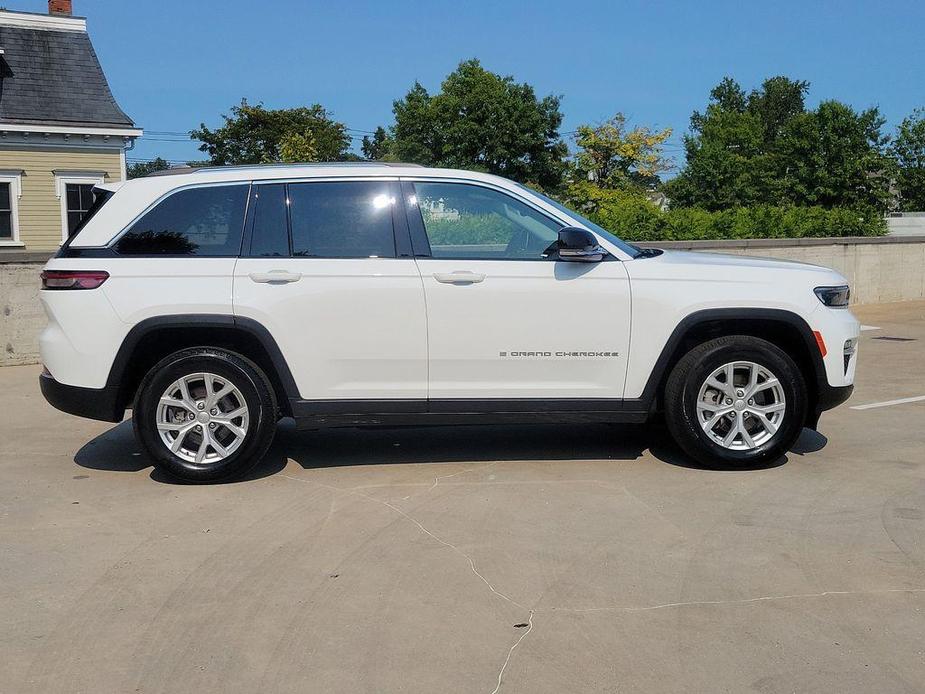 used 2023 Jeep Grand Cherokee car, priced at $28,500