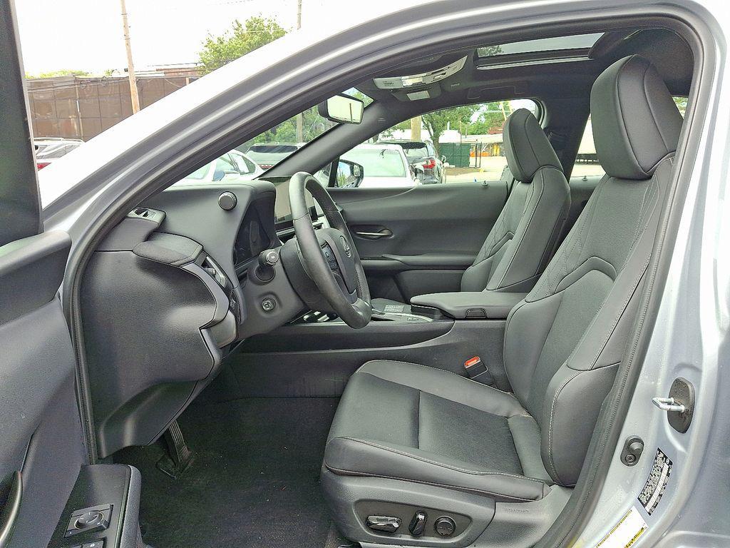 used 2023 Lexus UX 250h car, priced at $36,000