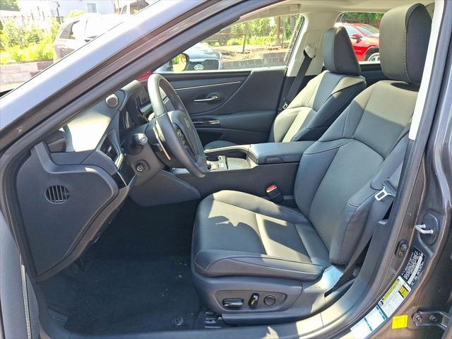 used 2023 Lexus ES 250 car, priced at $34,850