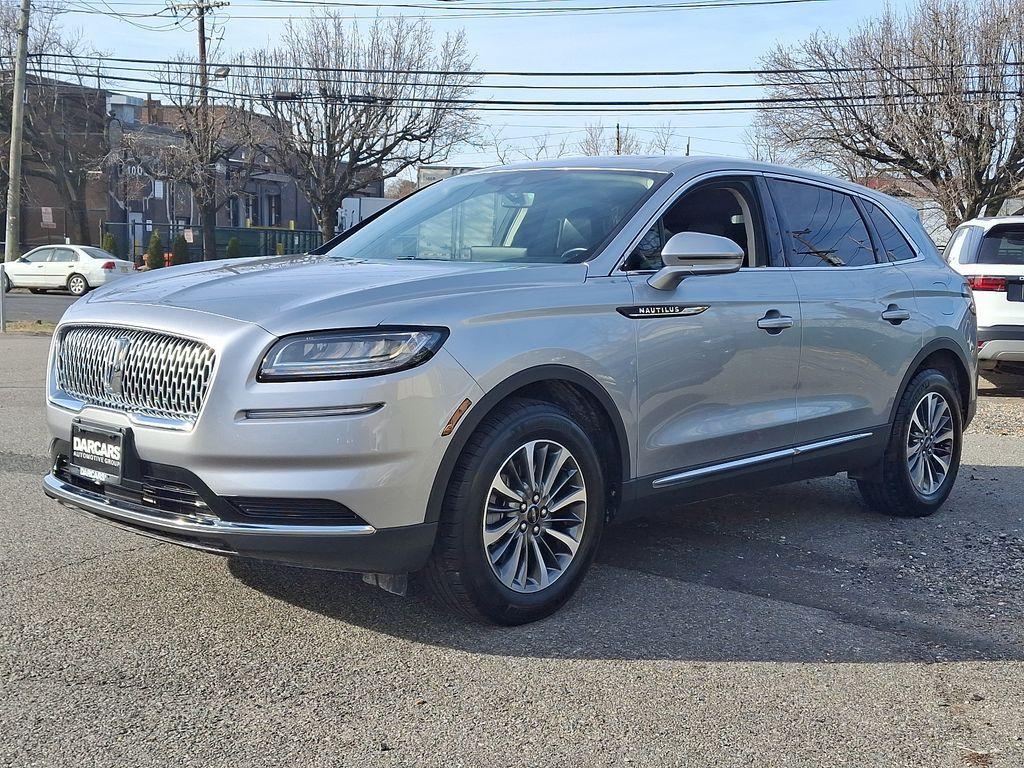 used 2023 Lincoln Nautilus car, priced at $35,500