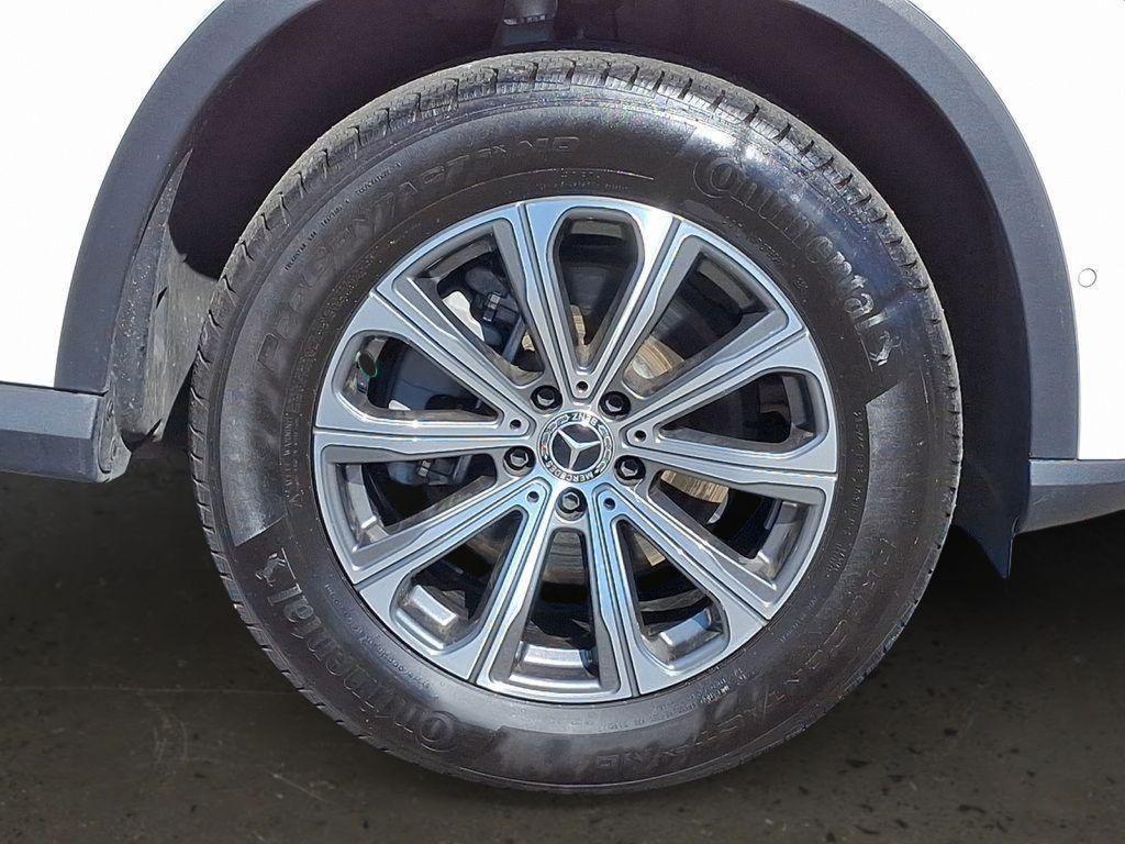 used 2024 Mercedes-Benz GLC 300 car, priced at $41,700