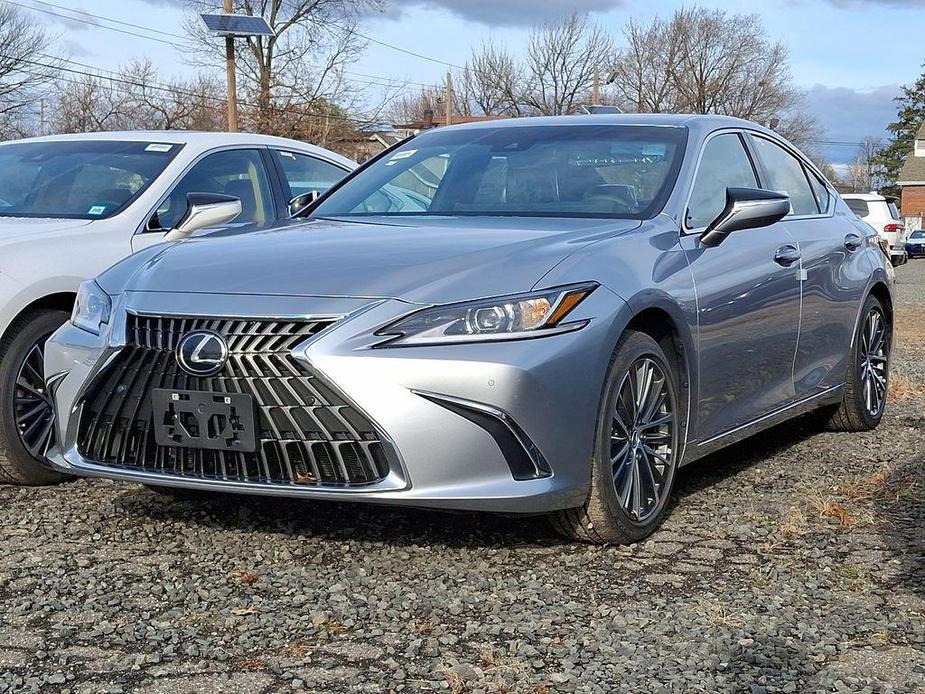 new 2025 Lexus ES 350 car, priced at $47,751