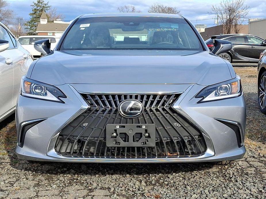 new 2025 Lexus ES 350 car, priced at $47,751