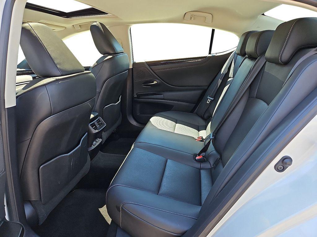 used 2020 Lexus ES 350 car, priced at $24,500
