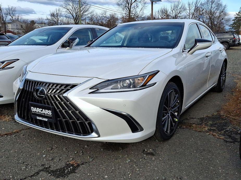 new 2025 Lexus ES 350 car, priced at $48,374