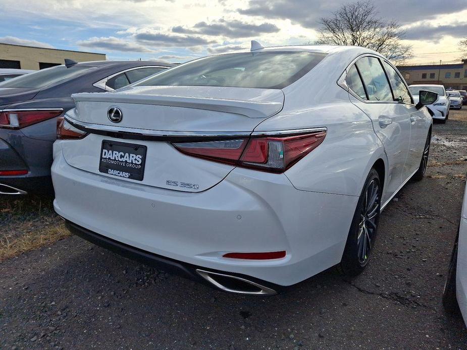 new 2025 Lexus ES 350 car, priced at $48,374