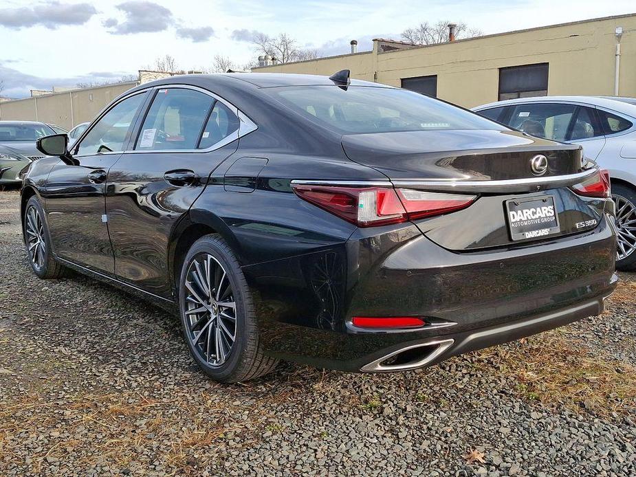 new 2025 Lexus ES 350 car, priced at $47,659