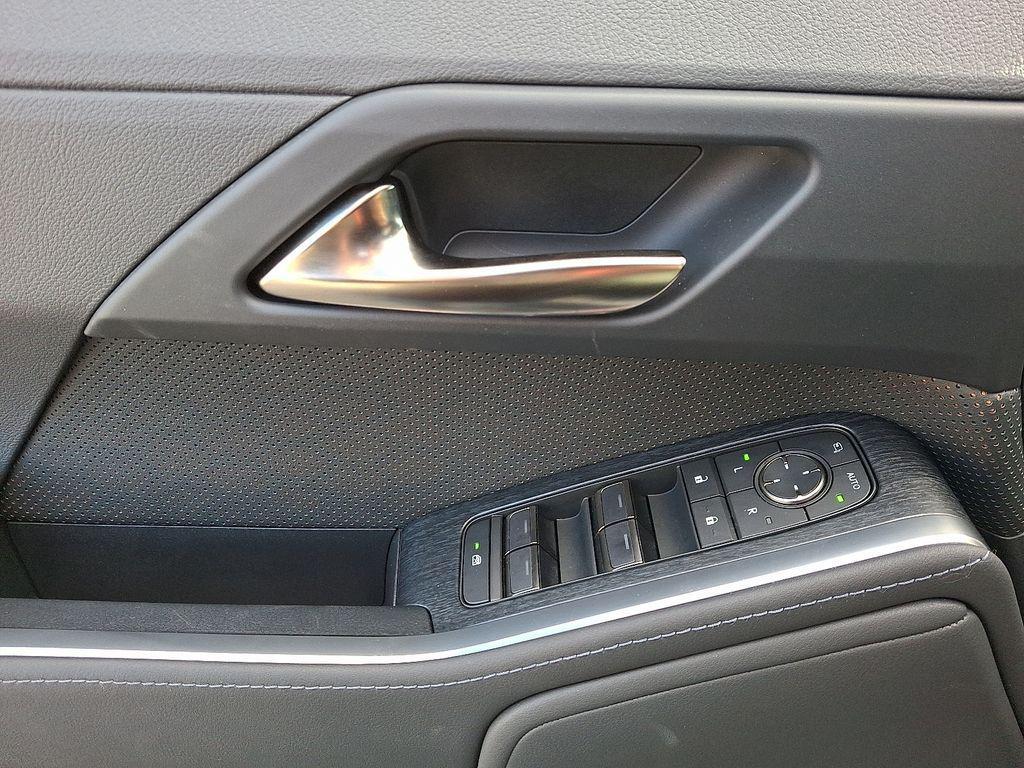 used 2024 Lexus GX 550 car, priced at $74,500