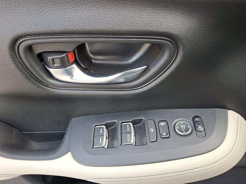 used 2023 Honda HR-V car, priced at $26,000