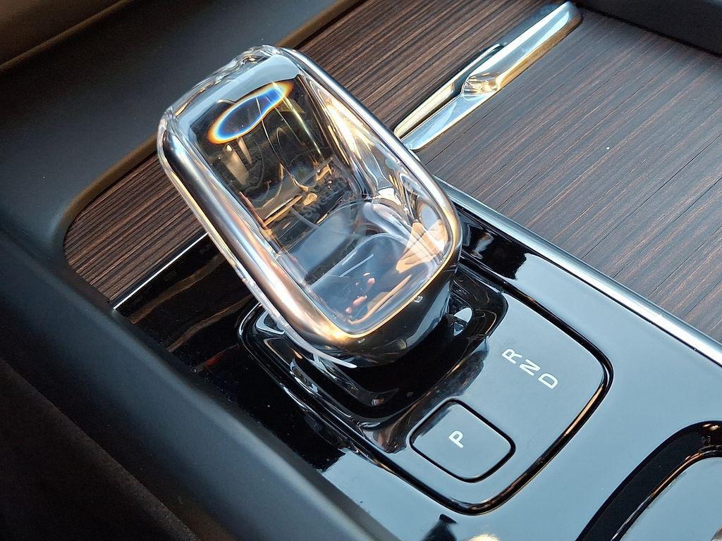 used 2022 Volvo XC60 car, priced at $38,000