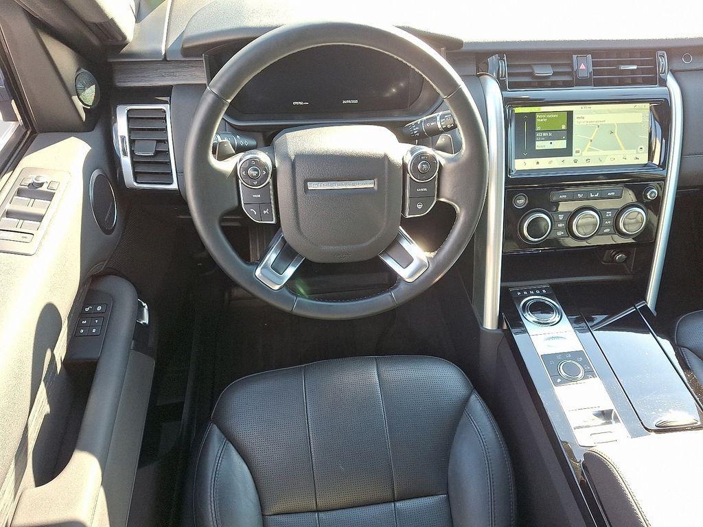 used 2018 Land Rover Discovery car, priced at $19,000