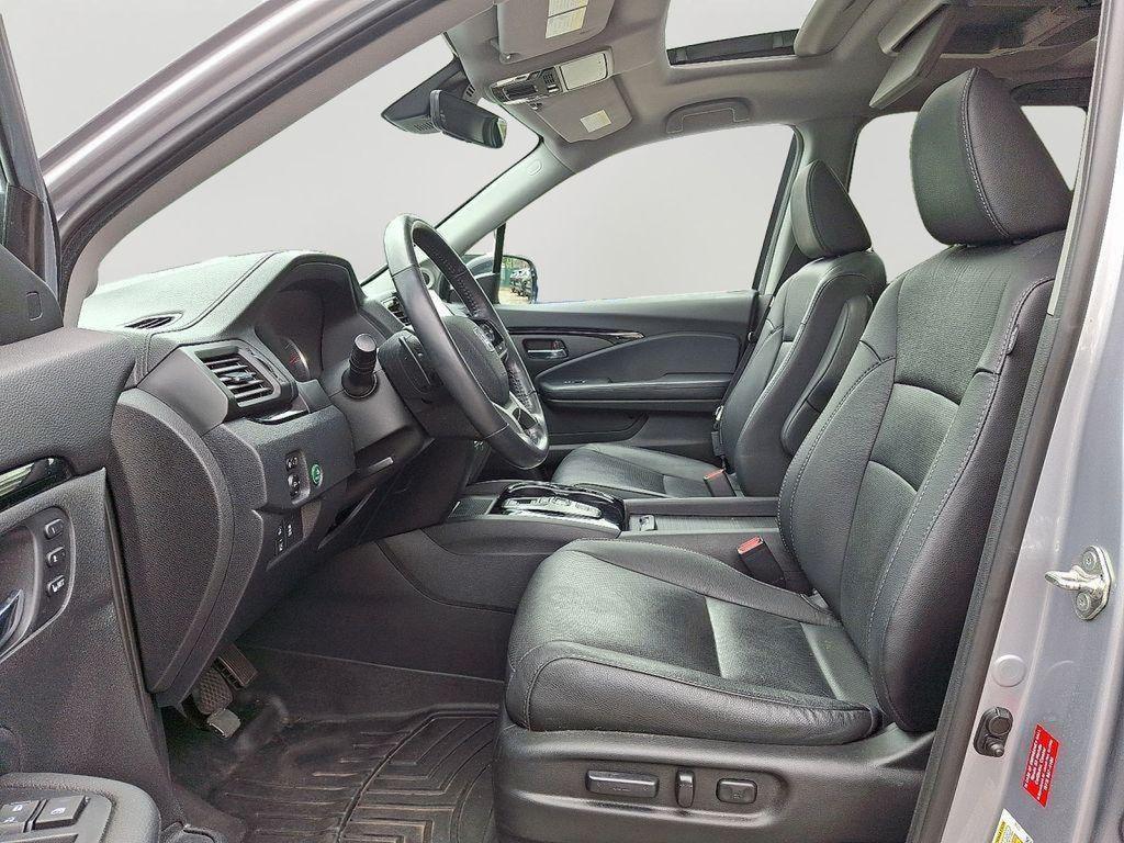 used 2019 Honda Pilot car, priced at $26,700