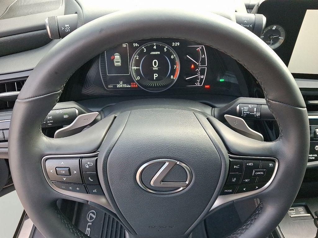 used 2024 Lexus ES 350 car, priced at $38,180