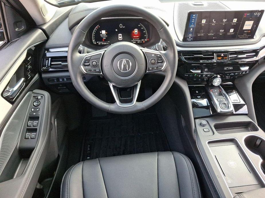 used 2025 Acura MDX car, priced at $46,998