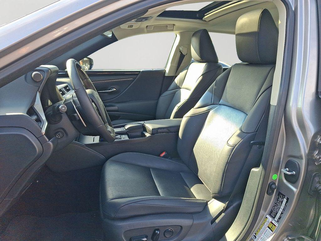 used 2021 Lexus ES 350 car, priced at $27,995