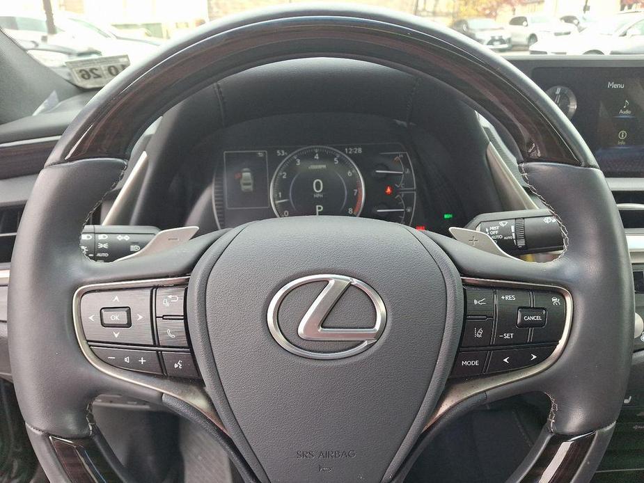 used 2021 Lexus ES 350 car, priced at $34,500