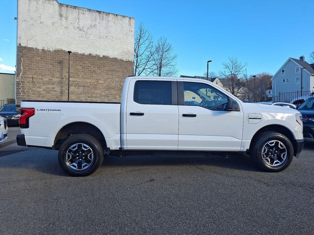 used 2022 Ford F-150 Lightning car, priced at $39,000