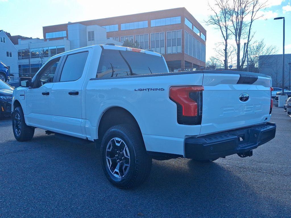 used 2022 Ford F-150 Lightning car, priced at $39,000