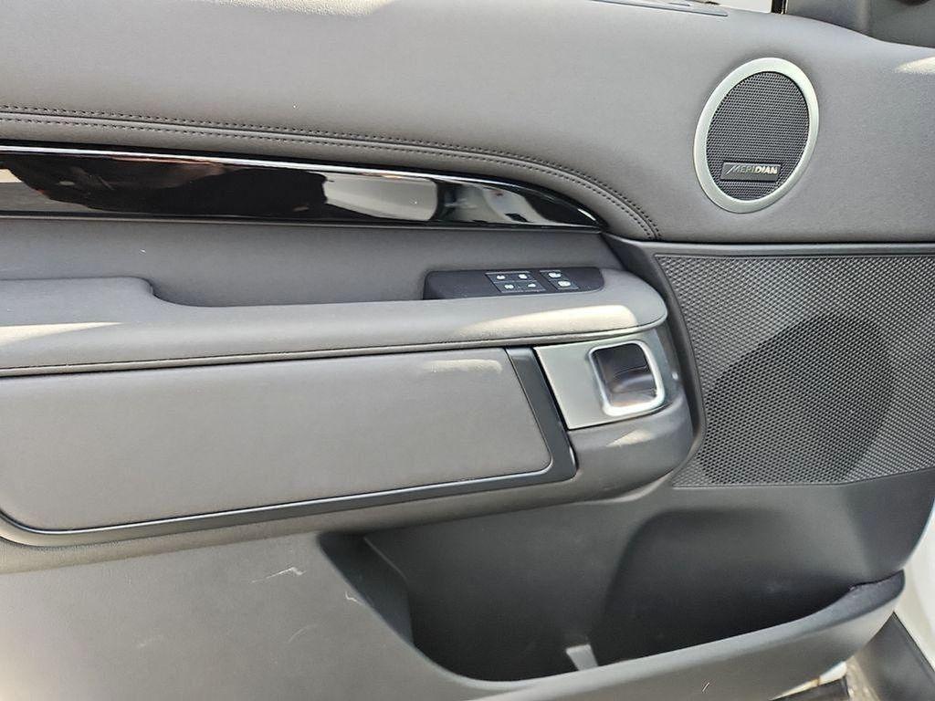 used 2024 Land Rover Discovery car, priced at $49,500