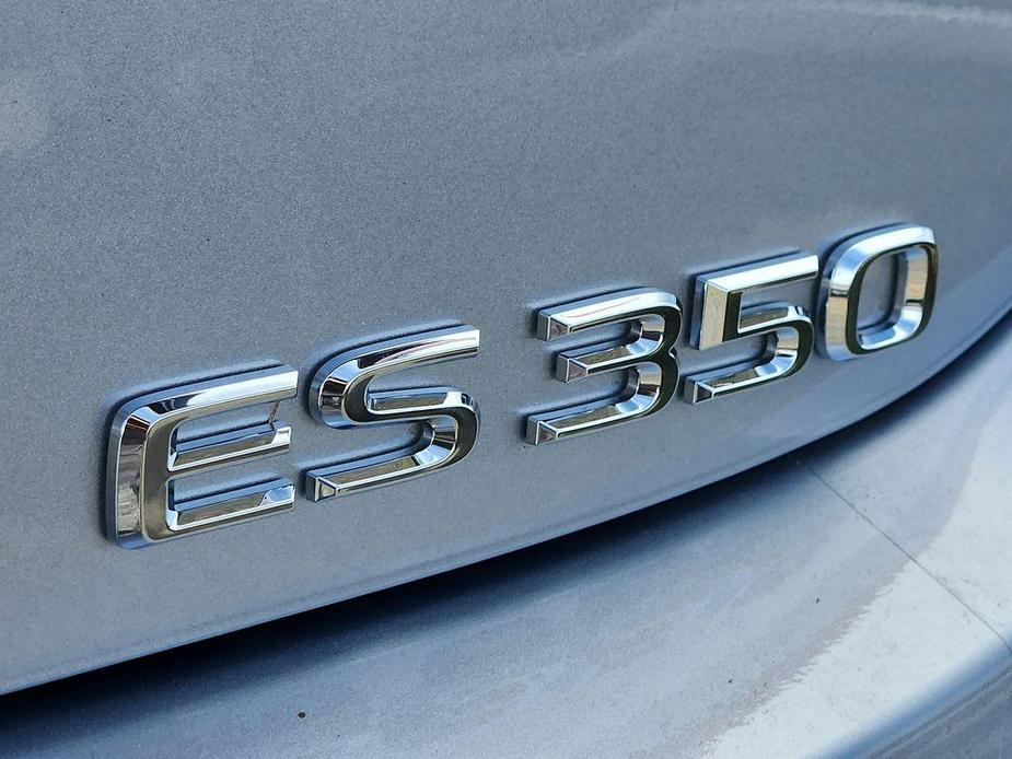 new 2024 Lexus ES 350 car, priced at $48,130