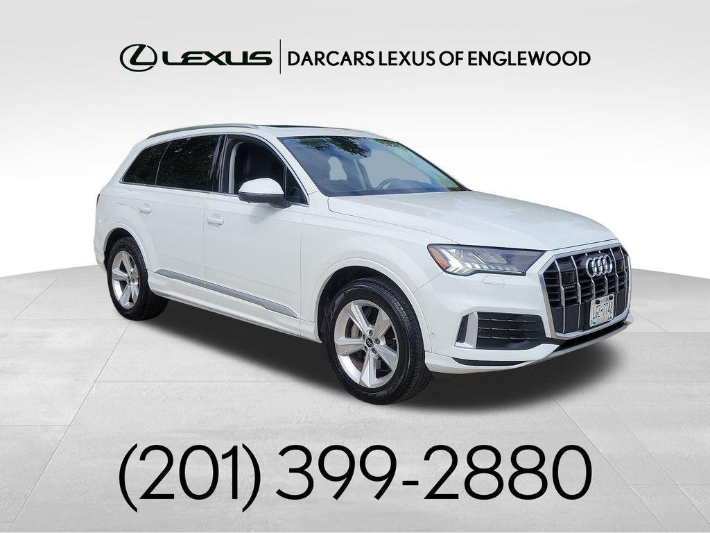 used 2024 Audi Q7 car, priced at $48,500