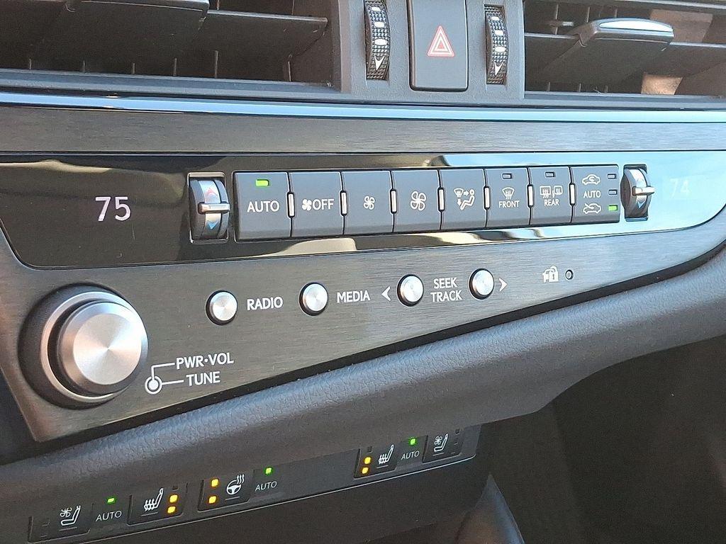 used 2023 Lexus ES 350 car, priced at $37,000