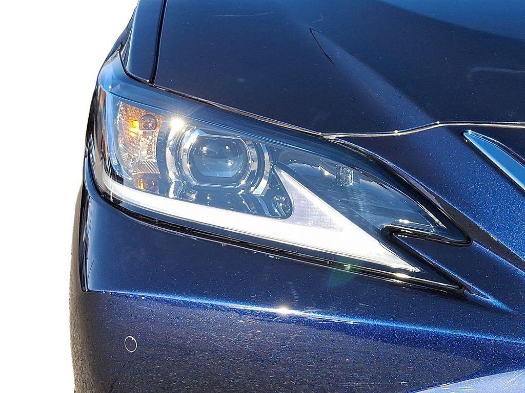 used 2023 Lexus ES 350 car, priced at $37,000