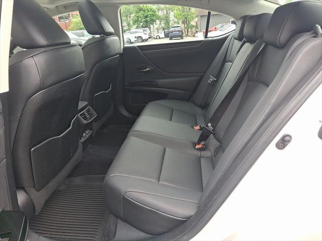 used 2022 Lexus ES 350 car, priced at $36,000