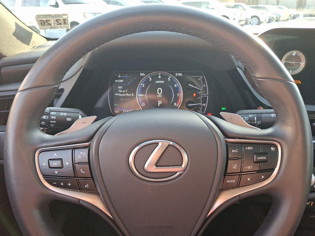 used 2022 Lexus ES 350 car, priced at $32,500