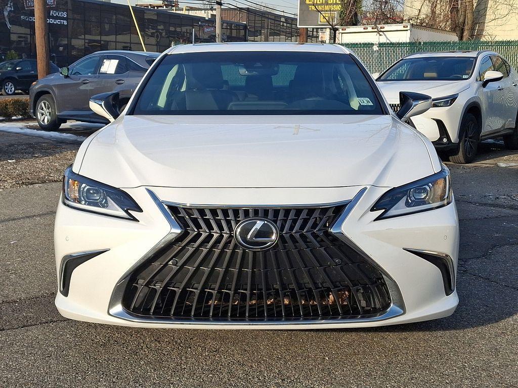 used 2022 Lexus ES 350 car, priced at $32,500