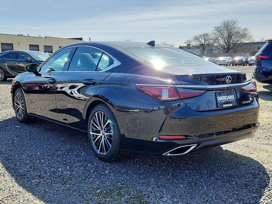 new 2024 Lexus ES 350 car, priced at $45,098