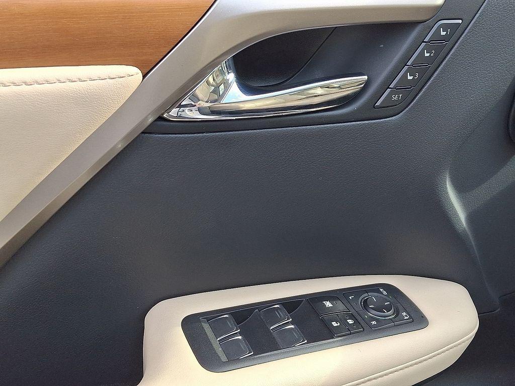 used 2022 Lexus RX 350 car, priced at $39,500