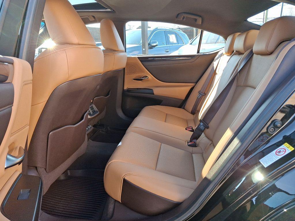 used 2019 Lexus ES 350 car, priced at $27,798