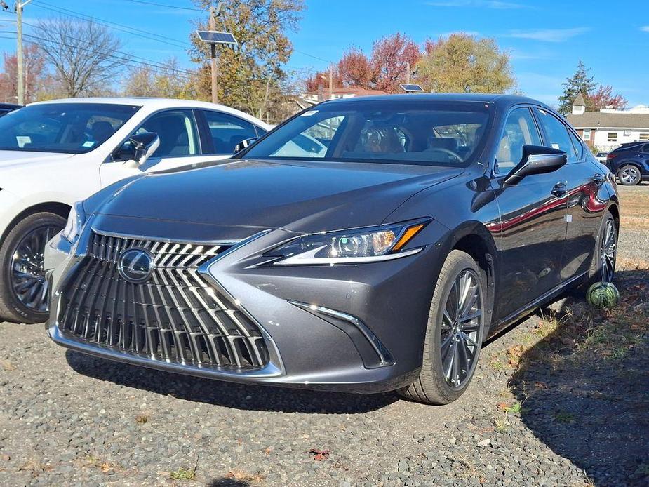 new 2025 Lexus ES 350 car, priced at $48,459