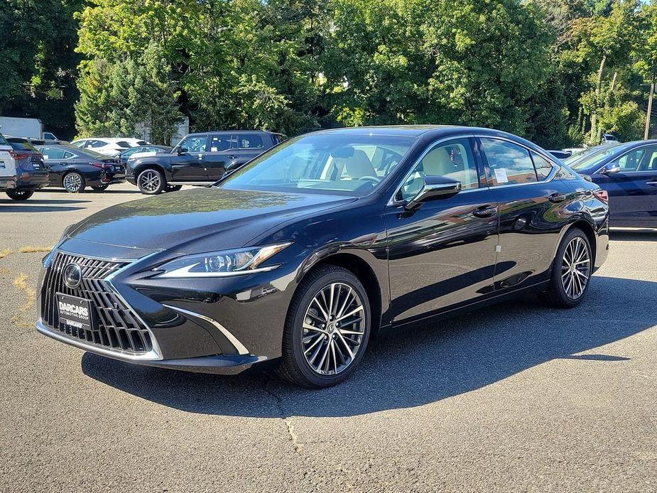 new 2025 Lexus ES 300h car, priced at $47,500