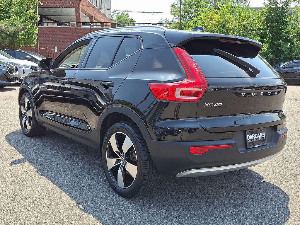 used 2020 Volvo XC40 car, priced at $23,500