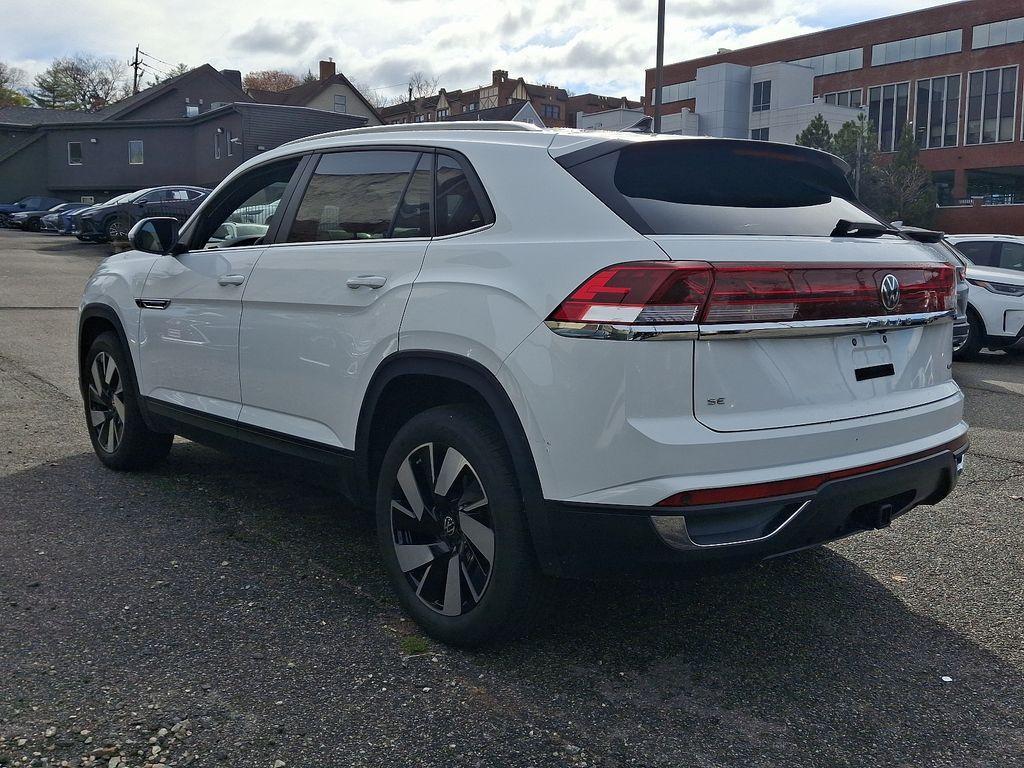 used 2024 Volkswagen Atlas Cross Sport car, priced at $33,500