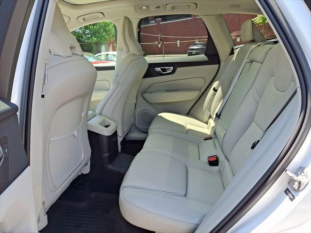 used 2023 Volvo XC60 Recharge Plug-In Hybrid car, priced at $48,500