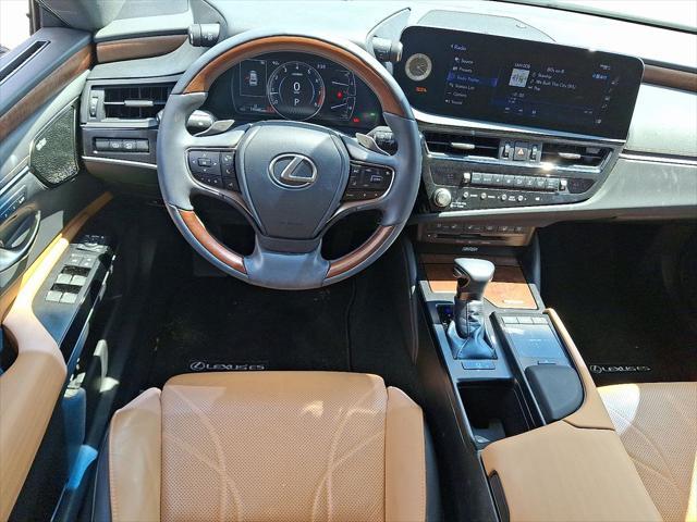 used 2022 Lexus ES 350 car, priced at $44,000