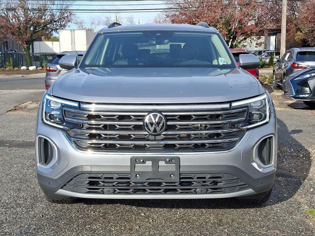 used 2024 Volkswagen Atlas car, priced at $32,500