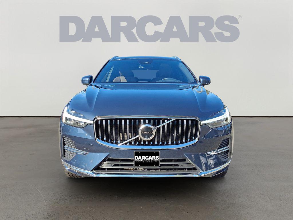 used 2022 Volvo XC60 car, priced at $37,000