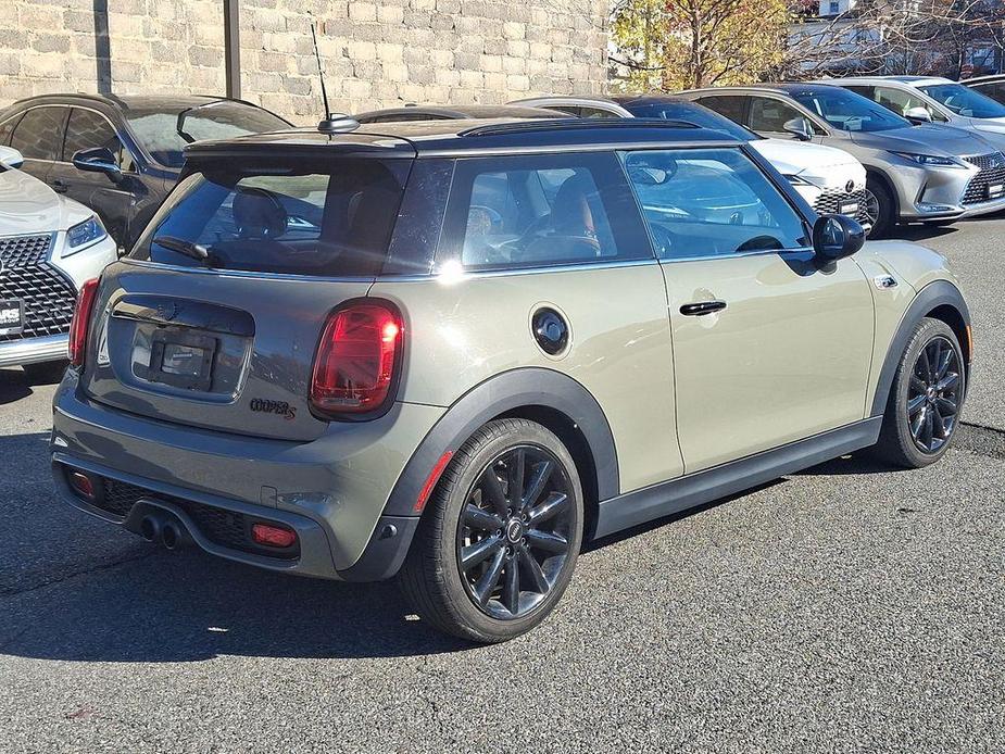 used 2019 MINI Hardtop car, priced at $18,500