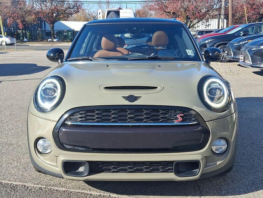 used 2019 MINI Hardtop car, priced at $18,500