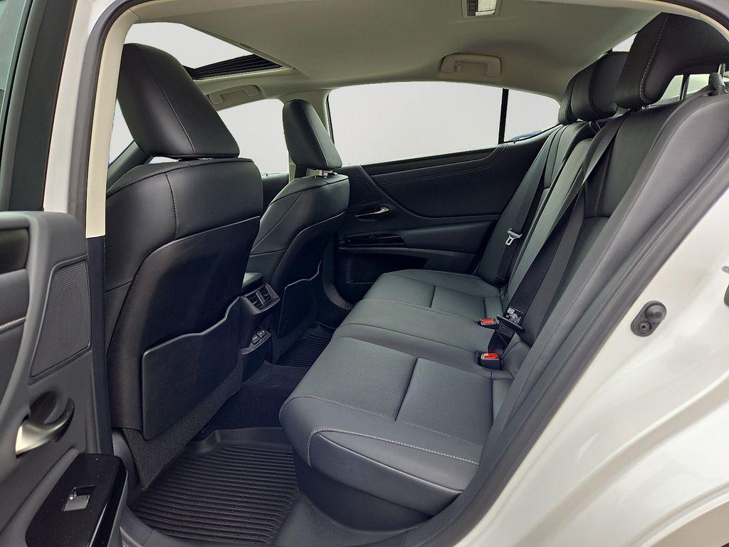 used 2024 Lexus ES 300h car, priced at $42,500