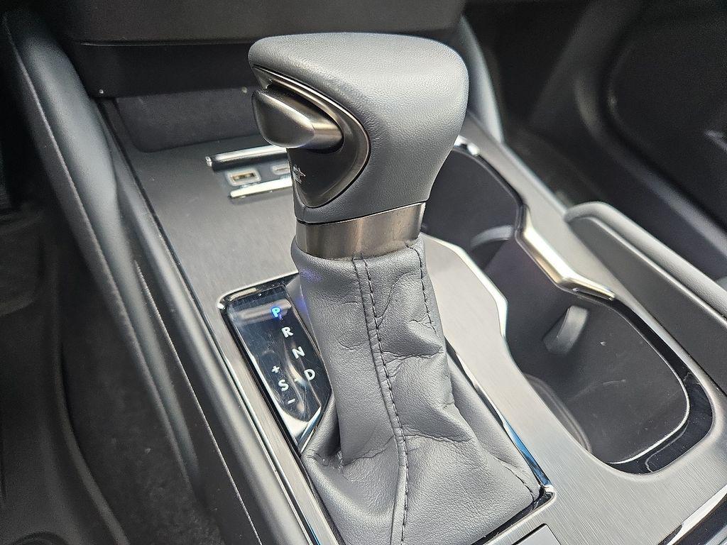 used 2024 Lexus ES 300h car, priced at $42,500