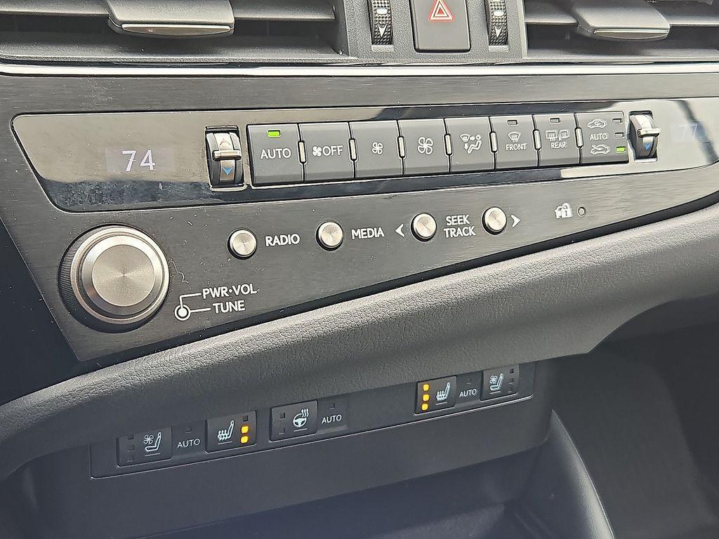 used 2024 Lexus ES 300h car, priced at $42,500