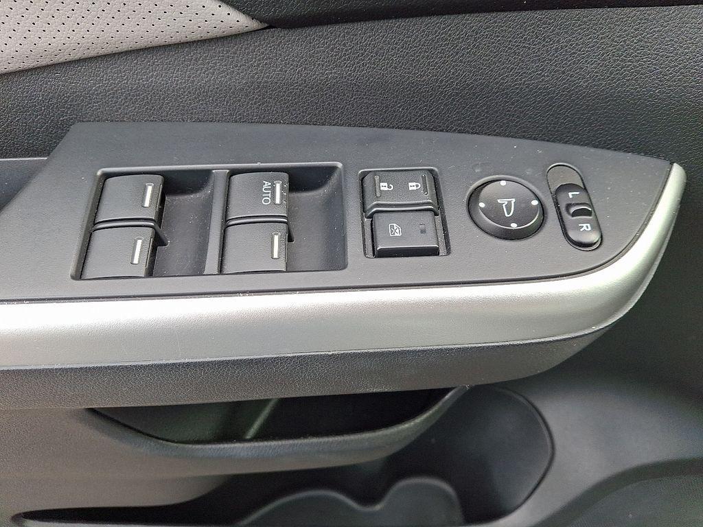 used 2016 Honda CR-V car, priced at $16,995