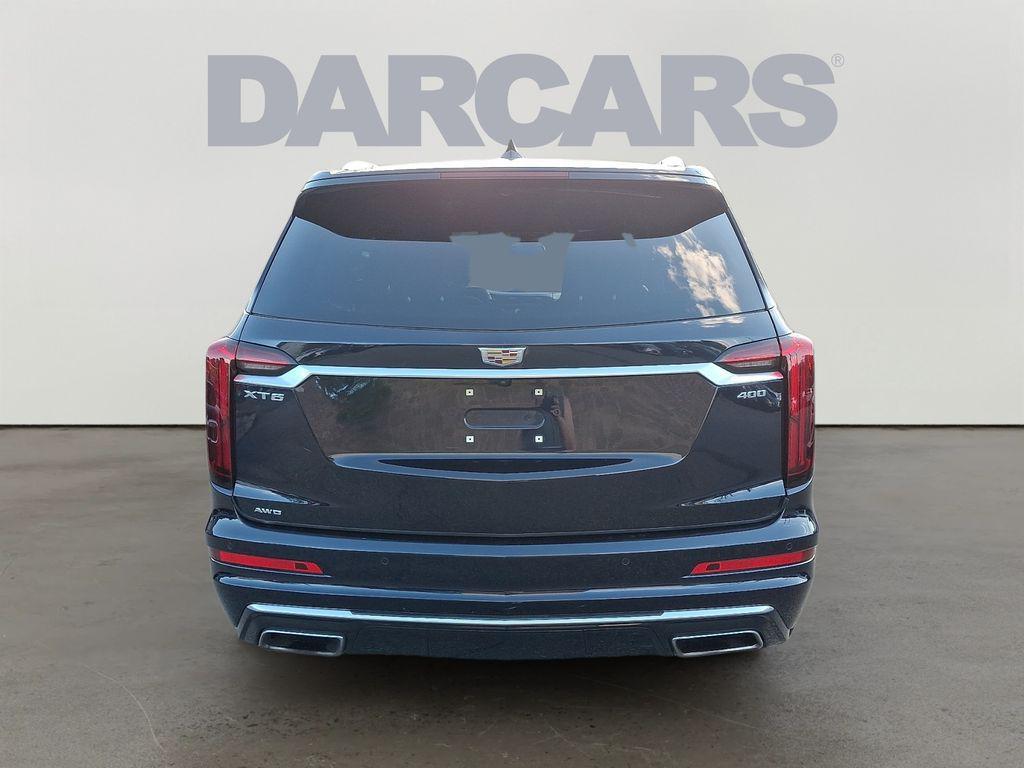 used 2022 Cadillac XT6 car, priced at $30,000